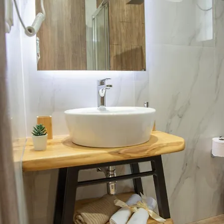 Апарт-отель Aelia Mount