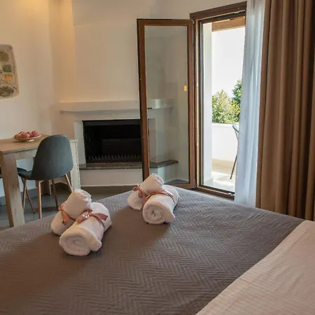 Aelia Mount Апарт-отель 3*